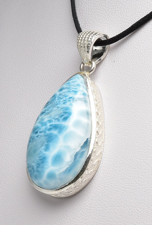 LARIMAR TEAR DROP PENDENT J68