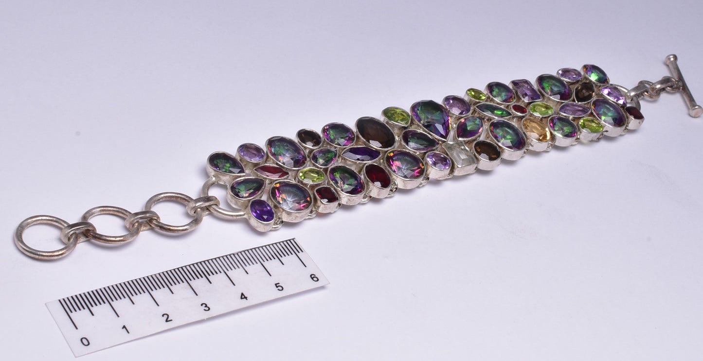 MYSTIC TOPAZ BRACELET J181