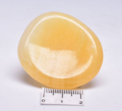 ORANGE CALCITE WORRY STONE P135