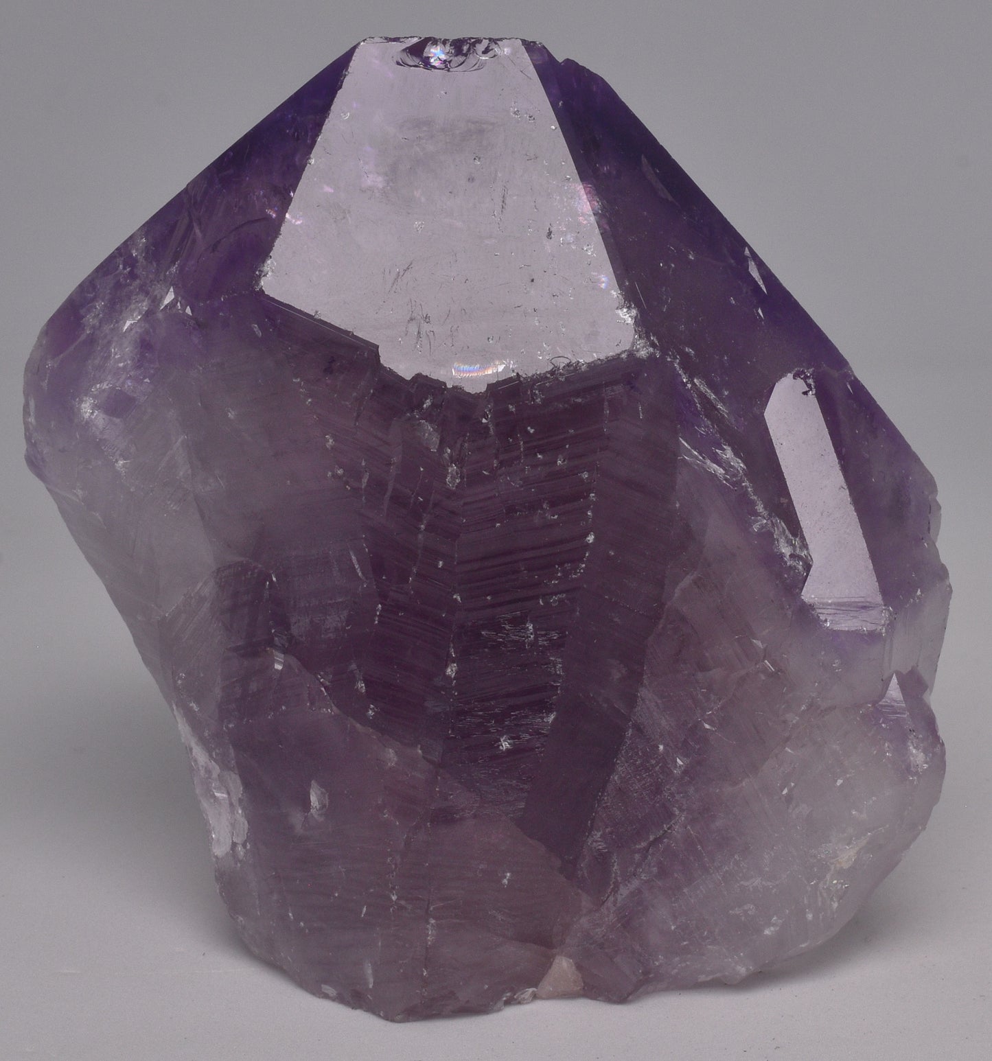 AMETHYST NATURAL POINT/GENERATOR P691