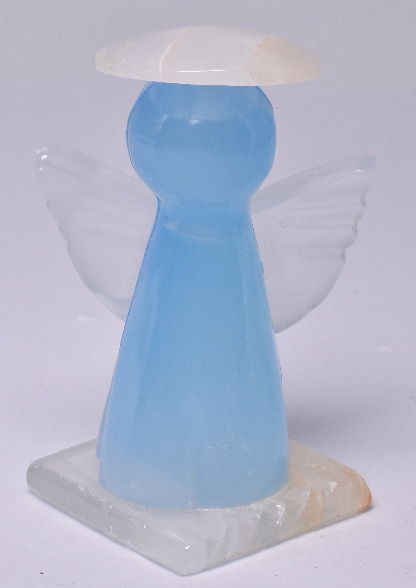 DYED ONYX ANGEL CARVING 7.5 cm P902