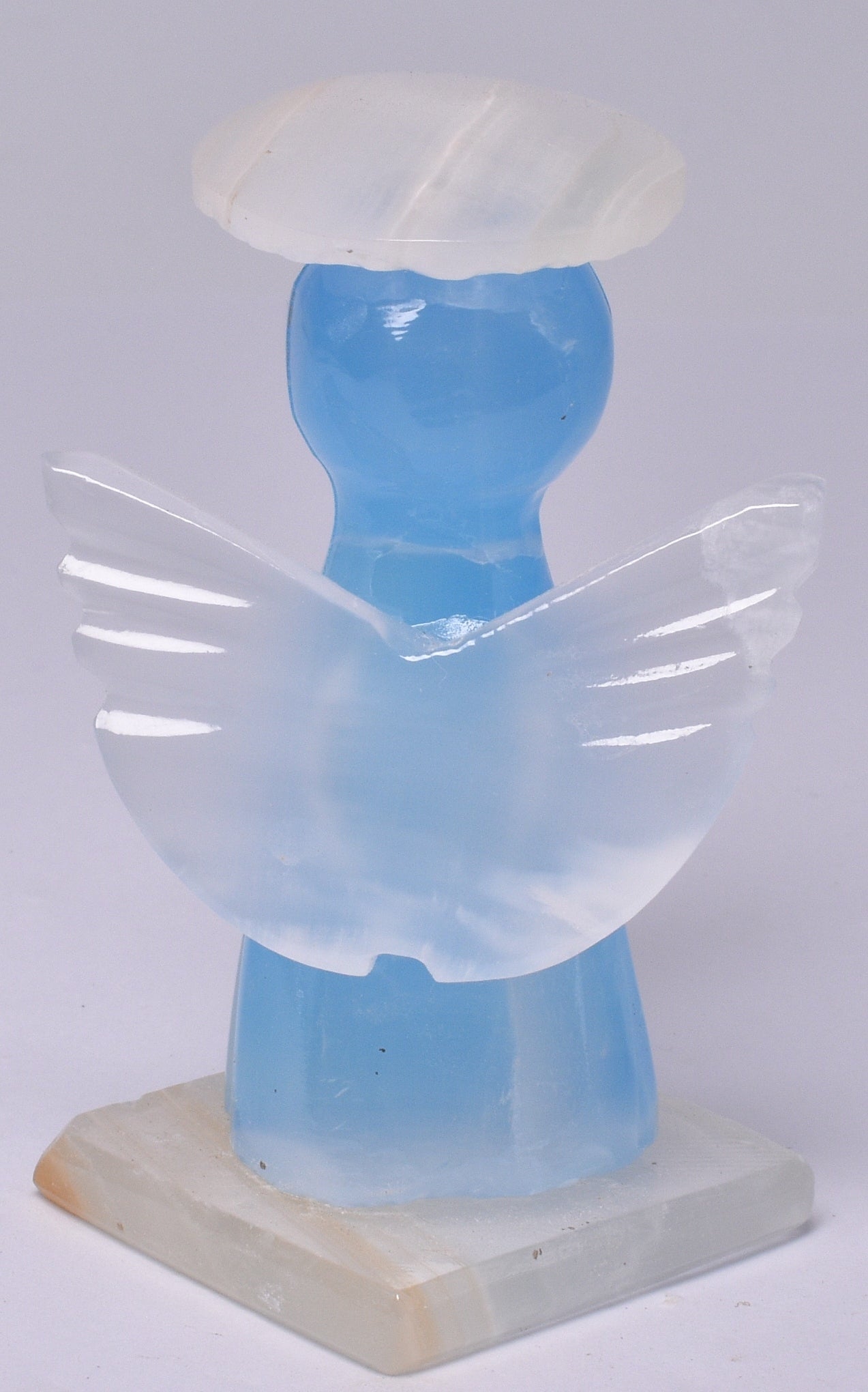 DYED ONYX ANGEL CARVING 7.5 cm P902