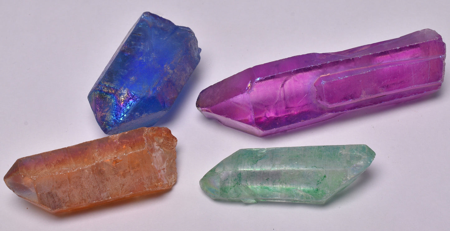 4 x DYED AURA QUARTZ CRYSTAL POINTS P962