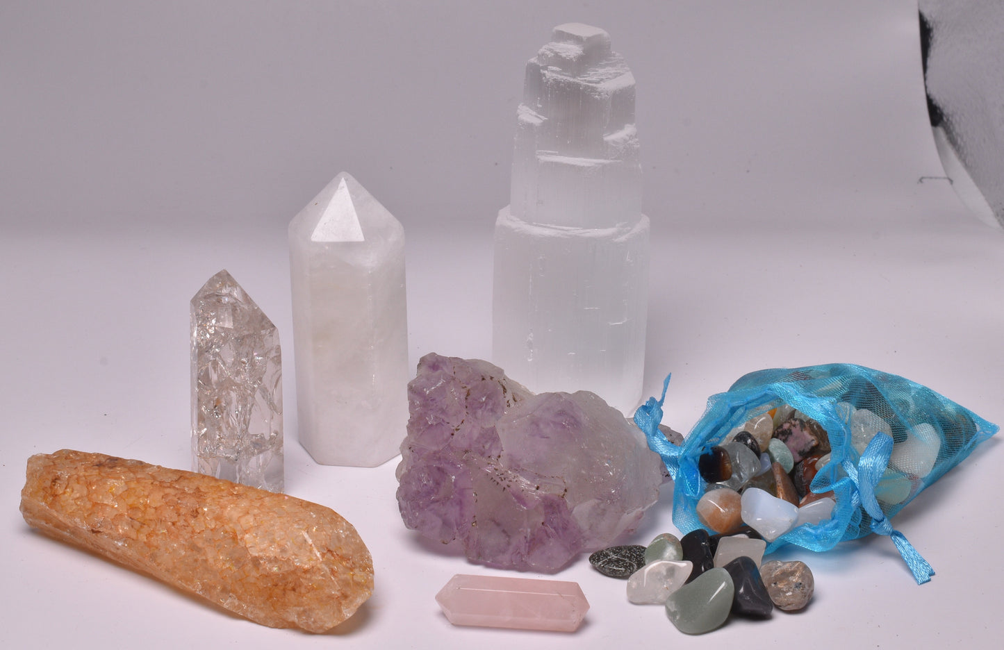 MIXED PACK, AMETHYST, SELENITE, FAIRY MIX, QUARTZ, ROSE QUARTZ, CRACKLED QUARTZ P494