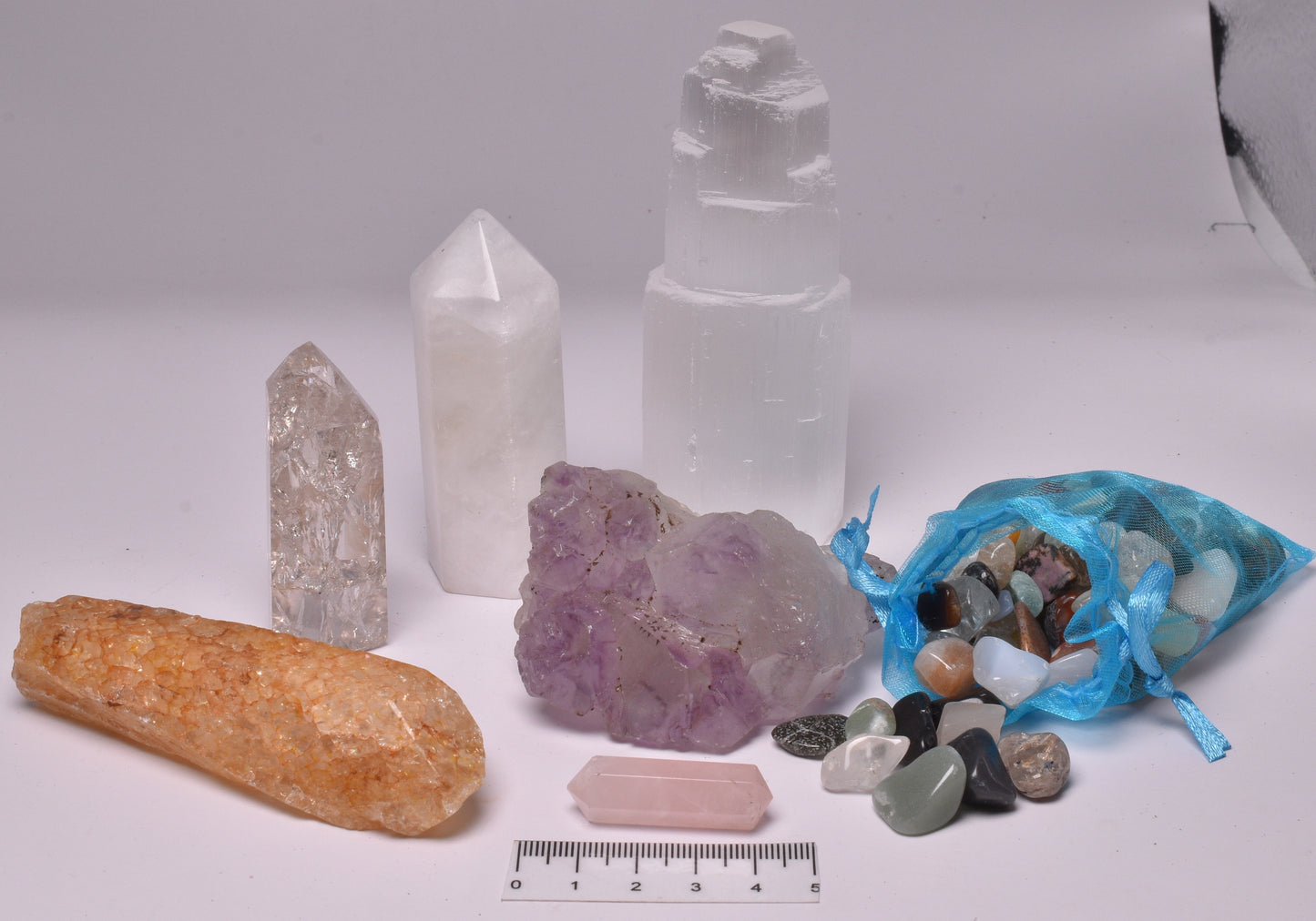 MIXED PACK, AMETHYST, SELENITE, FAIRY MIX, QUARTZ, ROSE QUARTZ, CRACKLED QUARTZ P494