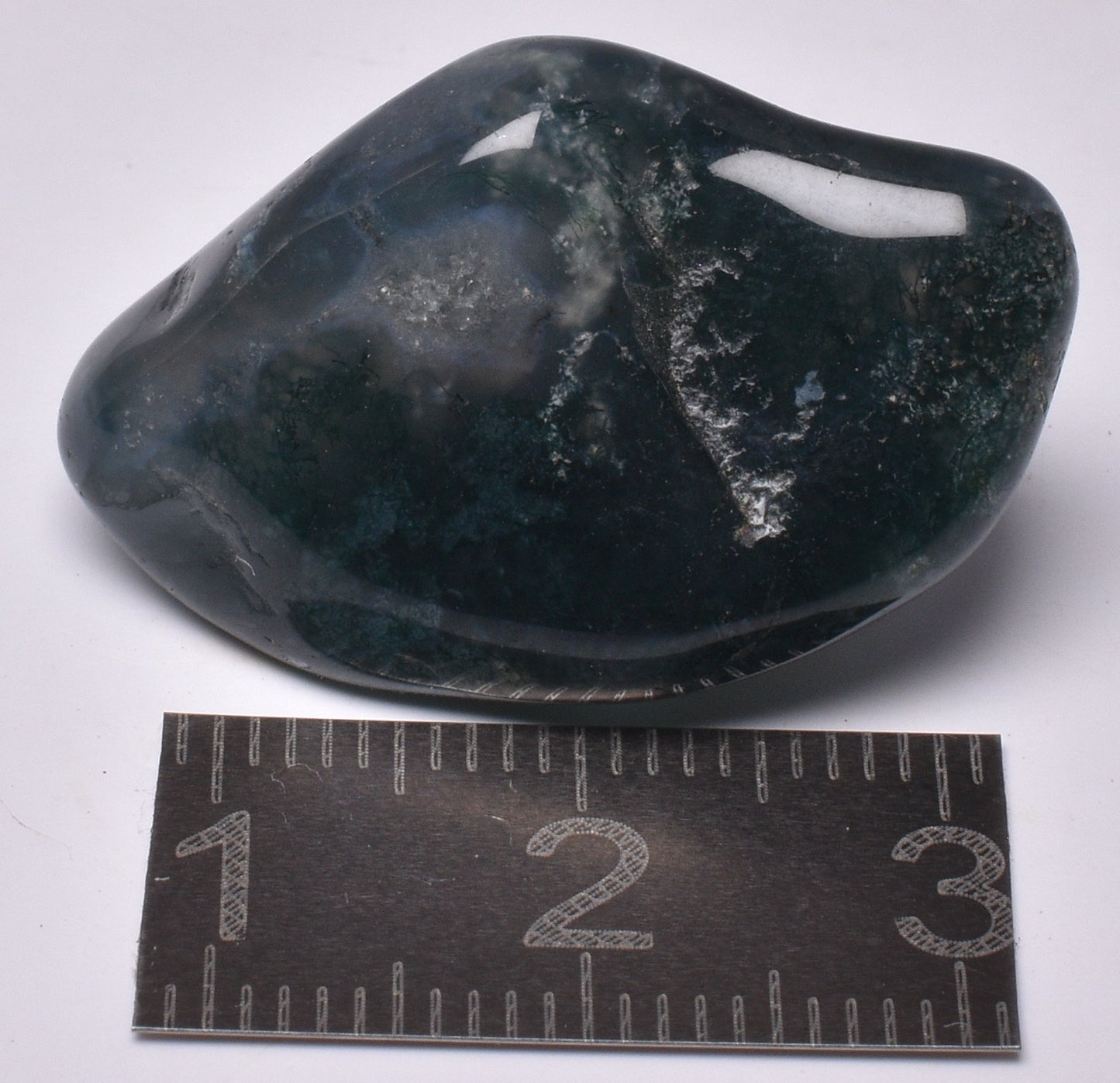 MOSS AGATE POLISHED TUMBLE P453