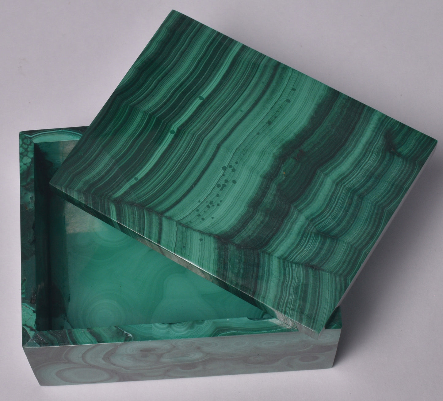 MALACHITE TRINKET BOX P1080