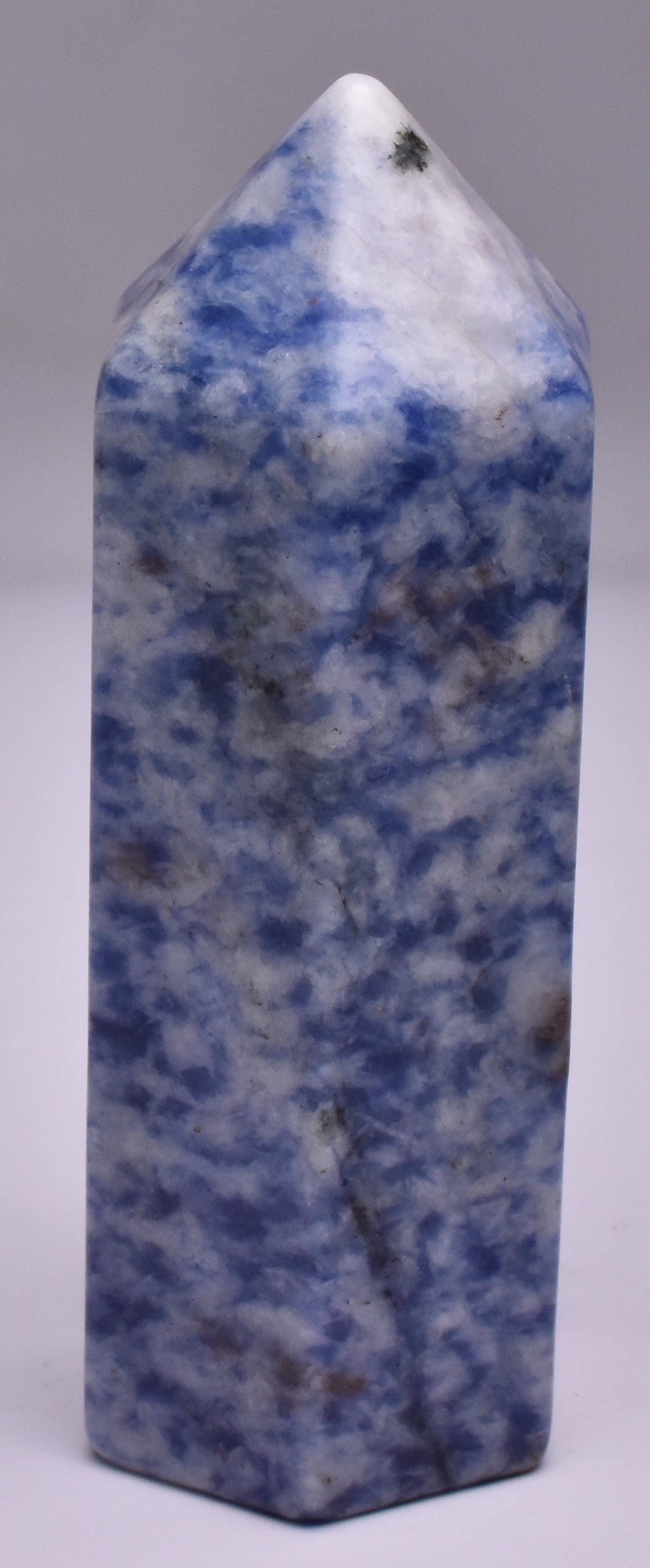 SODALITE POINT/GENERATOR P759