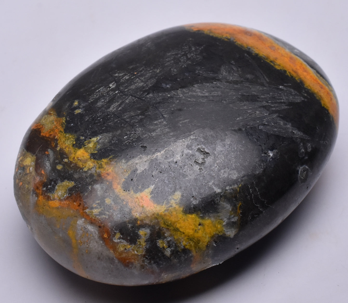 BUMBLEBEE MICROBIALITE JASPER POLISHED PALM STONE, INDONESIA P1102