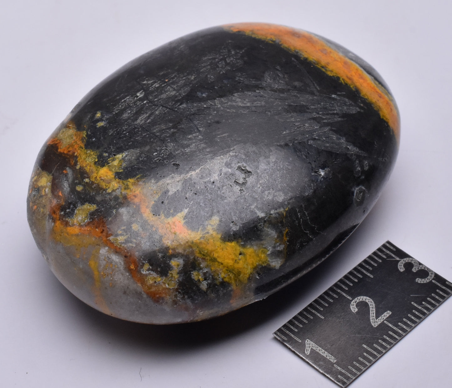 BUMBLEBEE MICROBIALITE JASPER POLISHED PALM STONE, INDONESIA P1102