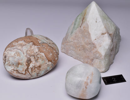 CARIBBEAN CALCITE CARVED SET P509