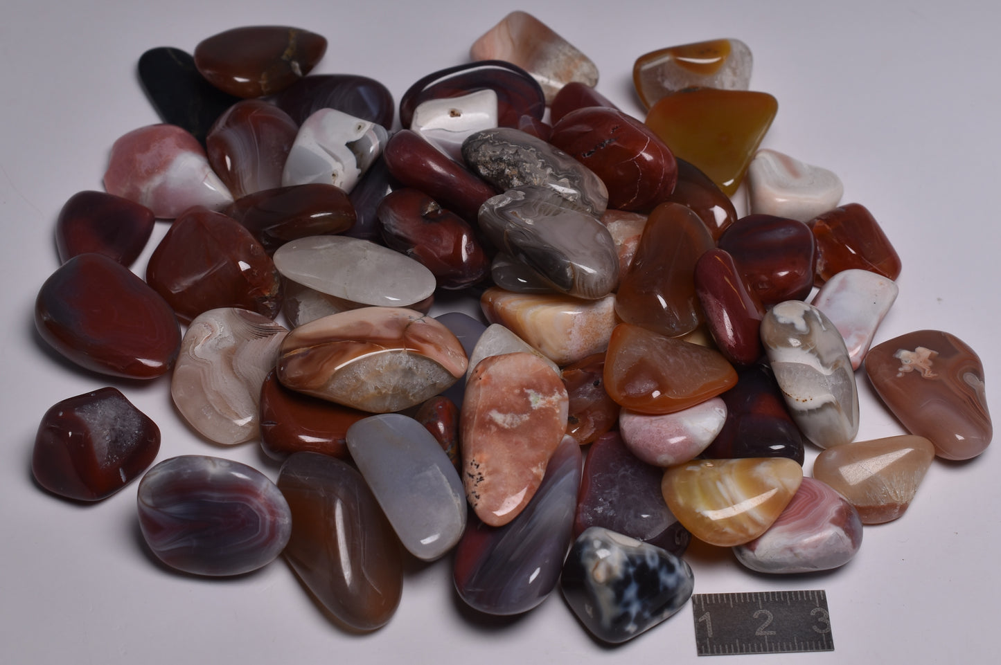 500 GRAMS AGATE CREEK POLISHED CRYSTAL TUMBLES P925