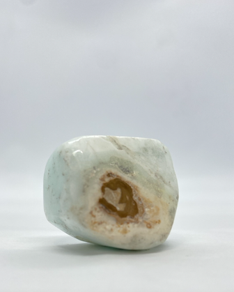 CARIBBEAN CALCITE TUMBLE TT85