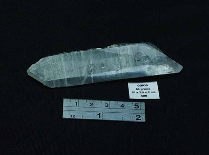 QUARTZ NATURAL CRYSTAL POINT GQ035