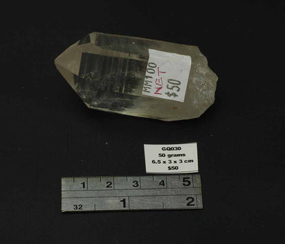 QUARTZ NATURAL CRYSTAL POINT GQ030