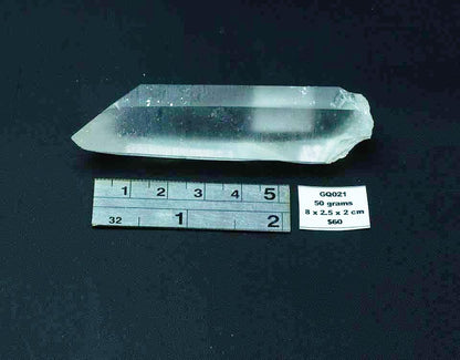 QUARTZ NATURAL CRYSTAL POINT GQ021