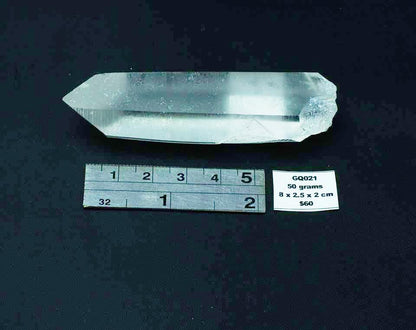 QUARTZ NATURAL CRYSTAL POINT GQ021